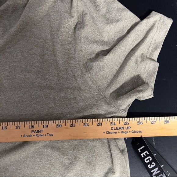 NWT LEG3ND Lightweight Tee0696 - Picture 8 of 9